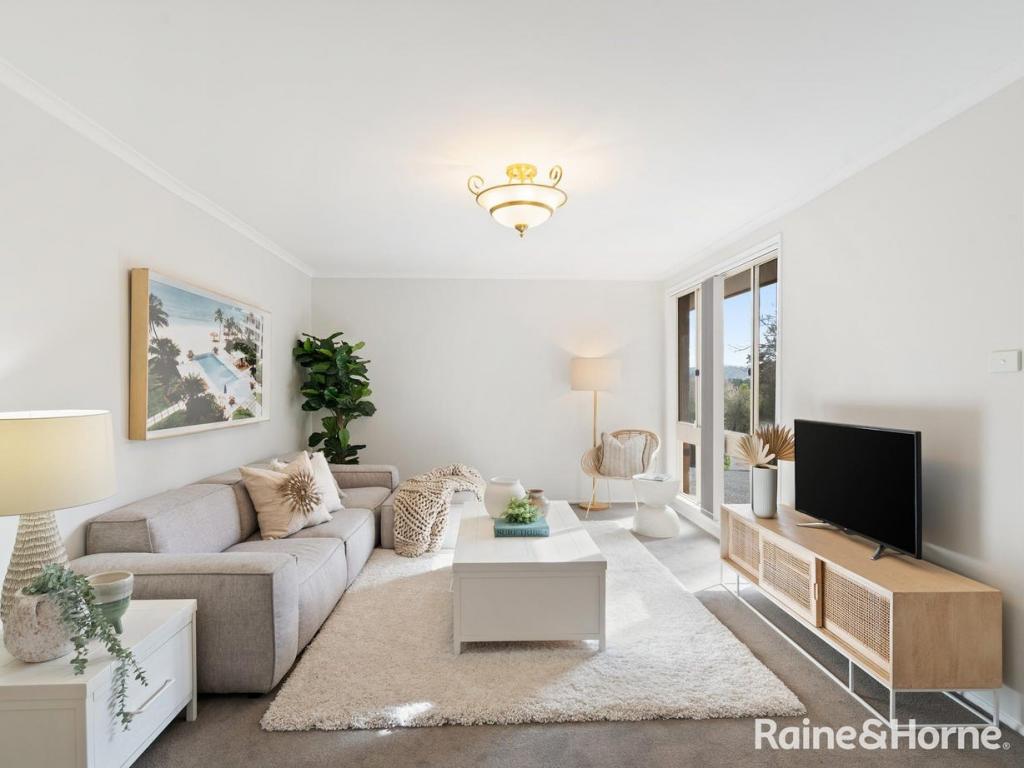 28 White Cedar Cl, Green Point, NSW 2251
