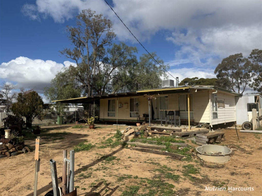 7 Williamson St, Marvel Loch, WA 6426