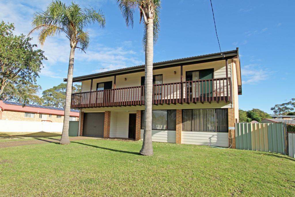 203 River Rd, Sussex Inlet, NSW 2540
