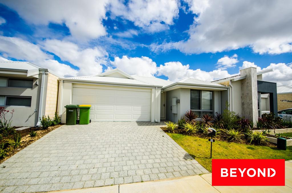 7 Telopea Way, Piara Waters, WA 6112