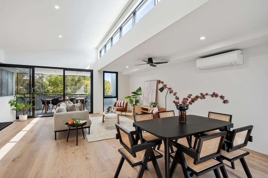 4/8 Wood St, Fremantle, WA 6160