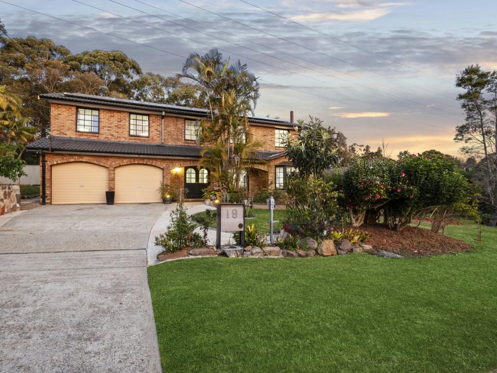 19 Hyndes Pl, Davidson, NSW 2085