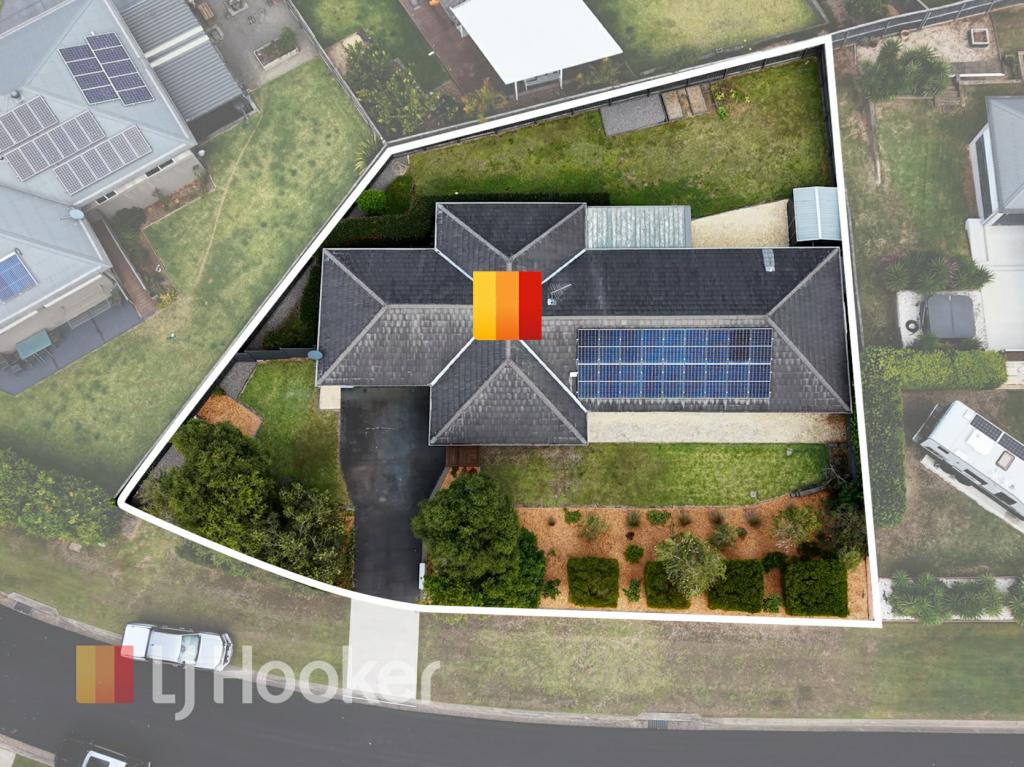 12 Kapalua Cres, Medowie, NSW 2318