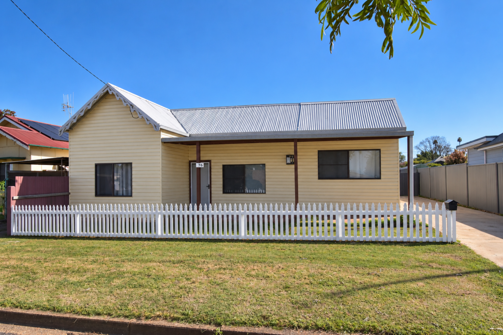 76 Swift St, Wellington, NSW 2820