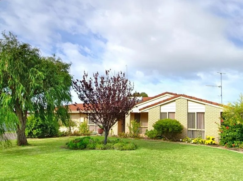 62 WILLIAM DR, BROADWATER, WA 6280