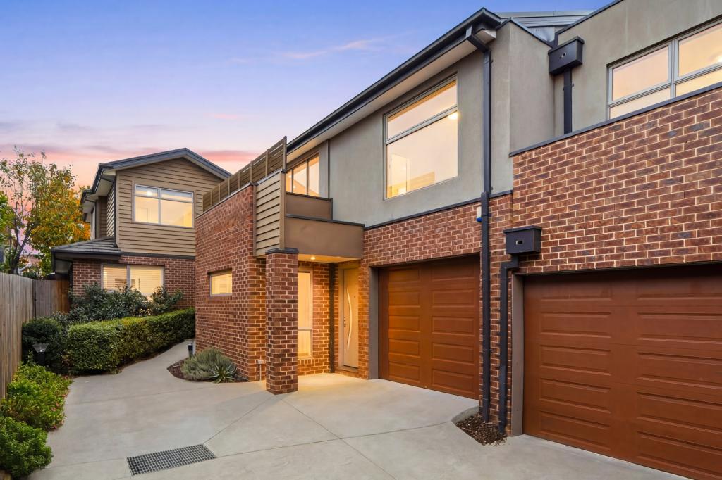 2/20 Irvine Cres, Brunswick West, VIC 3055
