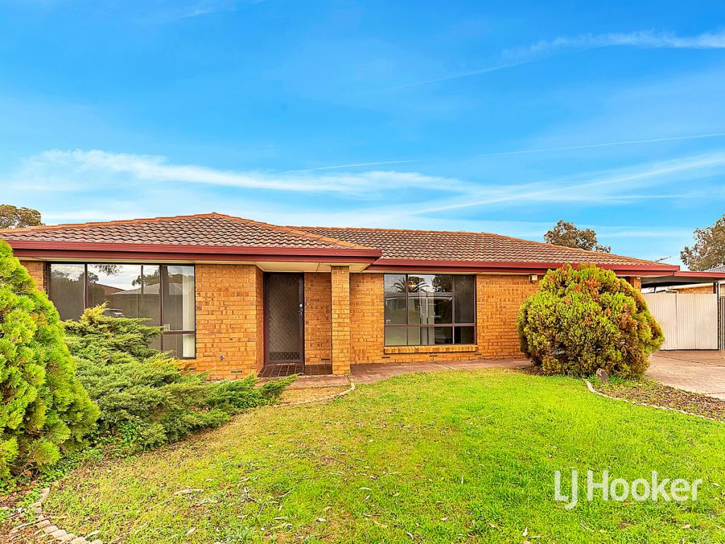 16 Coolen Cres, Burton, SA 5110