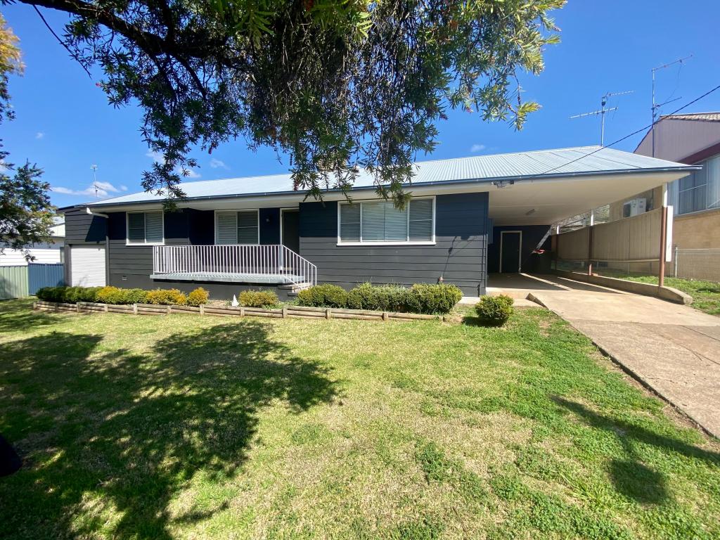 182 Hawker St, Quirindi, NSW 2343