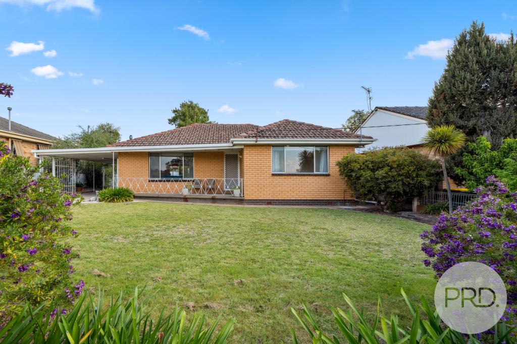 42 Walteela Ave, Mount Austin, NSW 2650