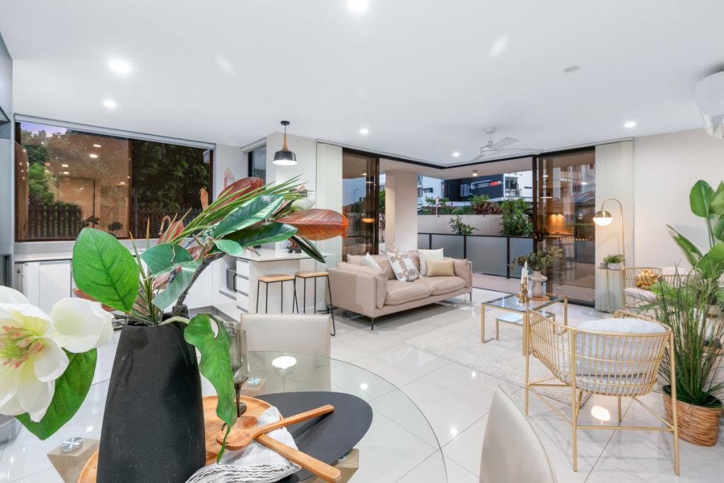2/15 Norman Ave, Lutwyche, QLD 4030