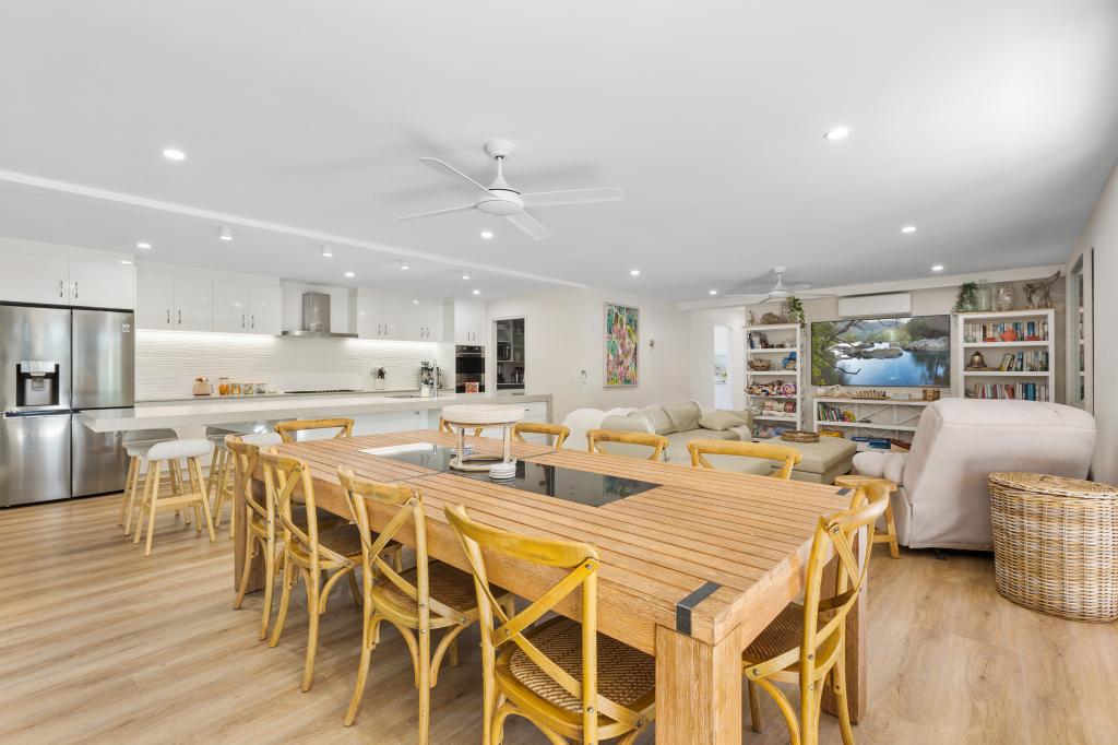 5 Ilmenite Ave, Rainbow Beach, QLD 4581