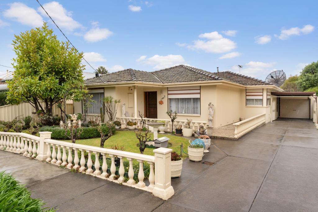 44 Fitzgerald Rd, Essendon, VIC 3040