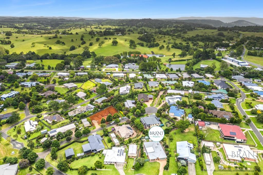 20 Water Gum Cres, Maleny, QLD 4552