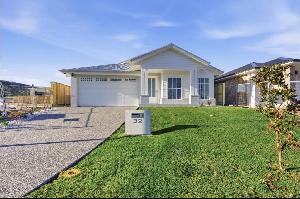 32 Milburn Cct, Boolaroo, NSW 2284