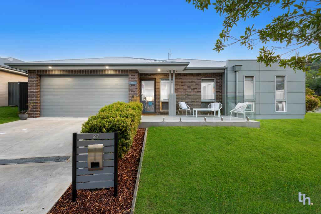 27 Floresta Cres, Cameron Park, NSW 2285