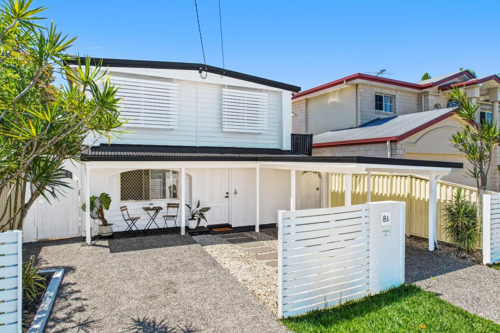 8a Bell St, Woody Point, QLD 4019