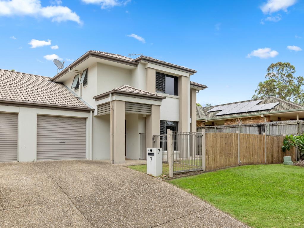 4/7 Kenny Cl, Forest Lake, QLD 4078