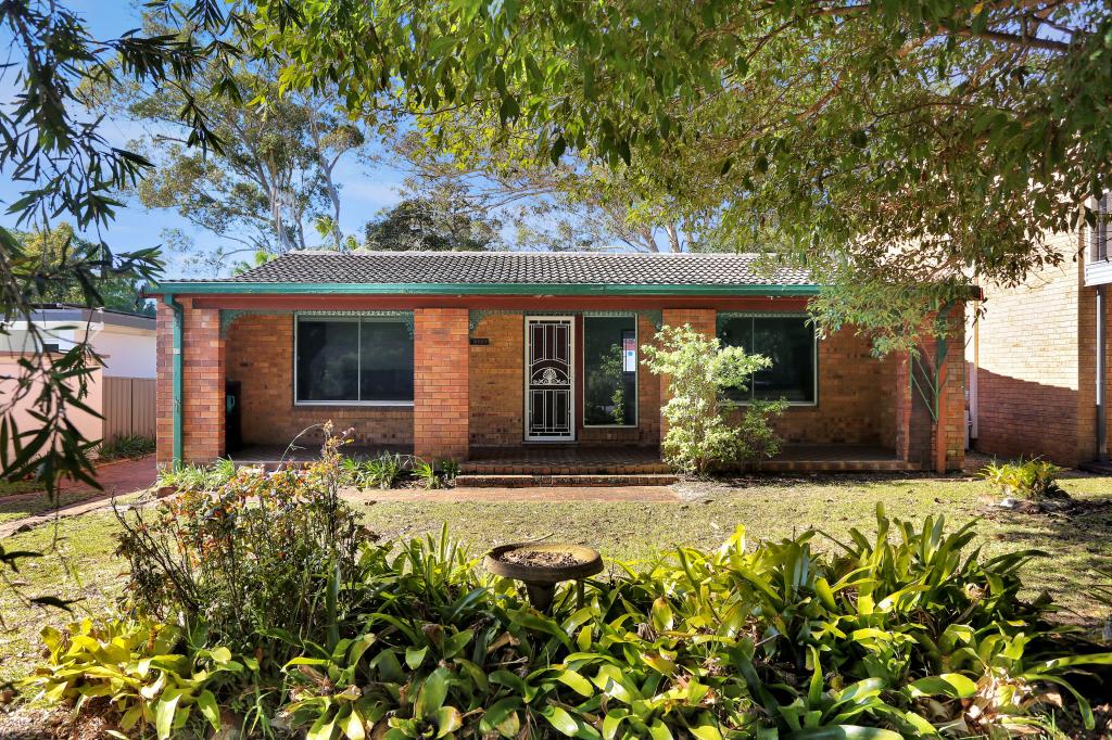 32 Ibis Ave, Hawks Nest, NSW 2324