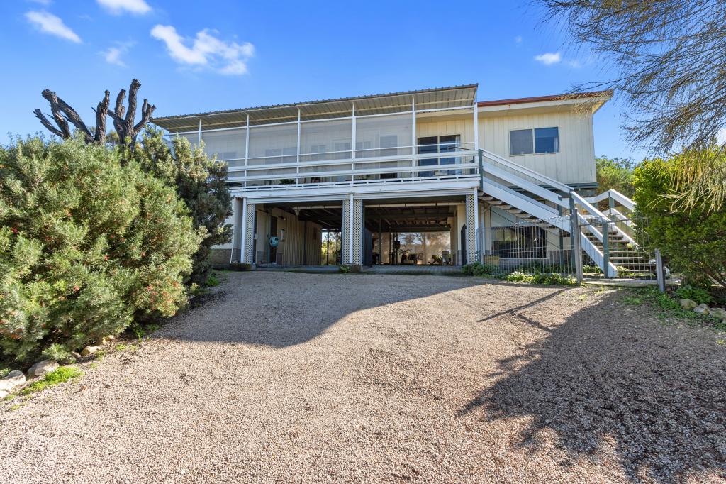 17 Ti-Tree Rd, The Pines, SA 5577