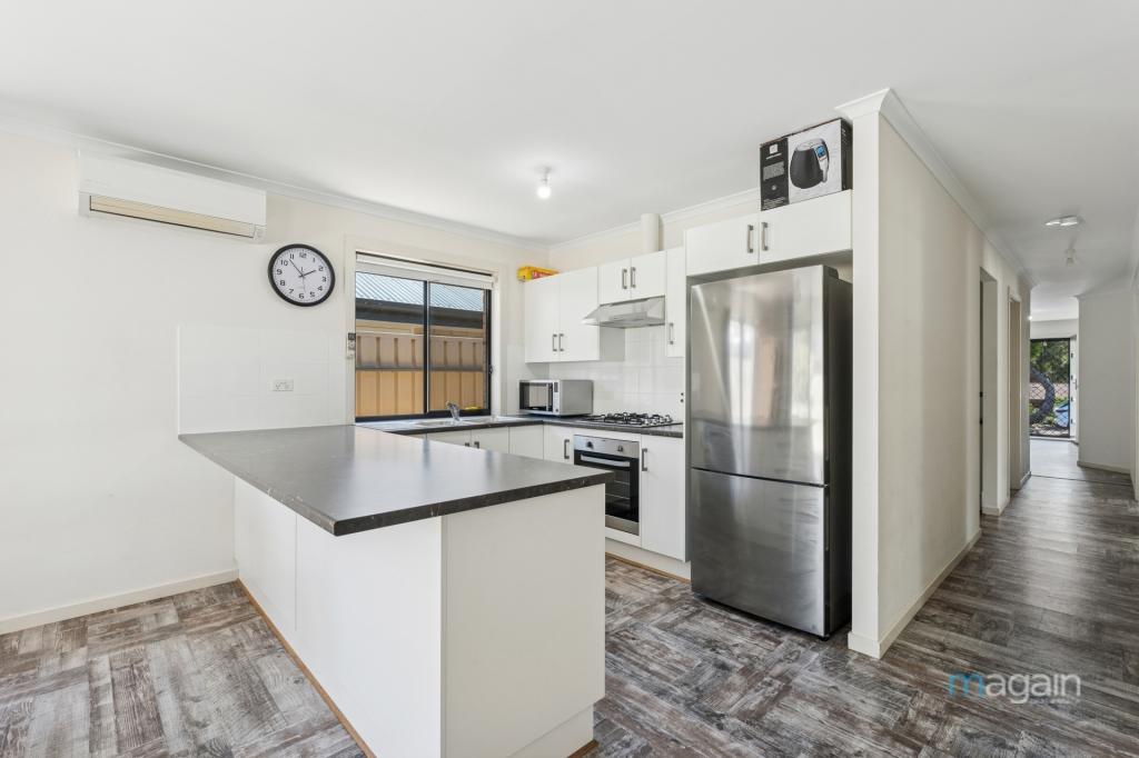 70 Kenihans Rd, Happy Valley, SA 5159