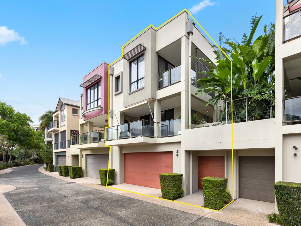 3205 Central Pl, Carrara, QLD 4211