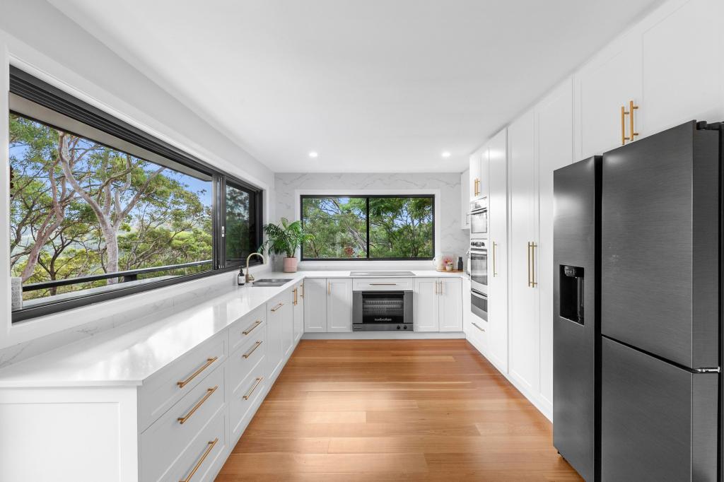 3 Bisdee Pl, Yarrawarrah, NSW 2233