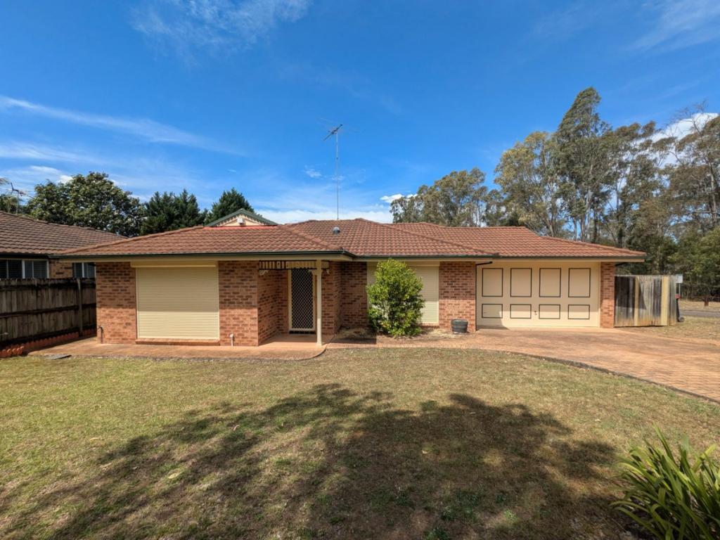 62 Oriole St, Glenmore Park, NSW 2745