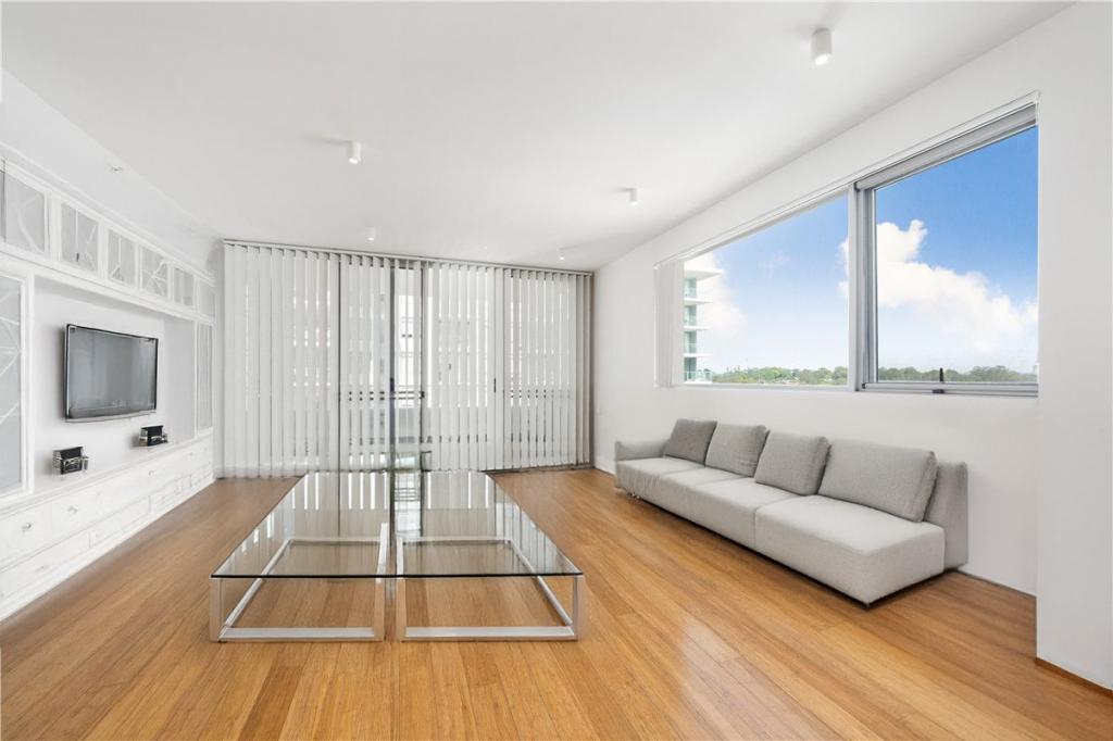 1002/2 Saunders Cl, Macquarie Park, NSW 2113