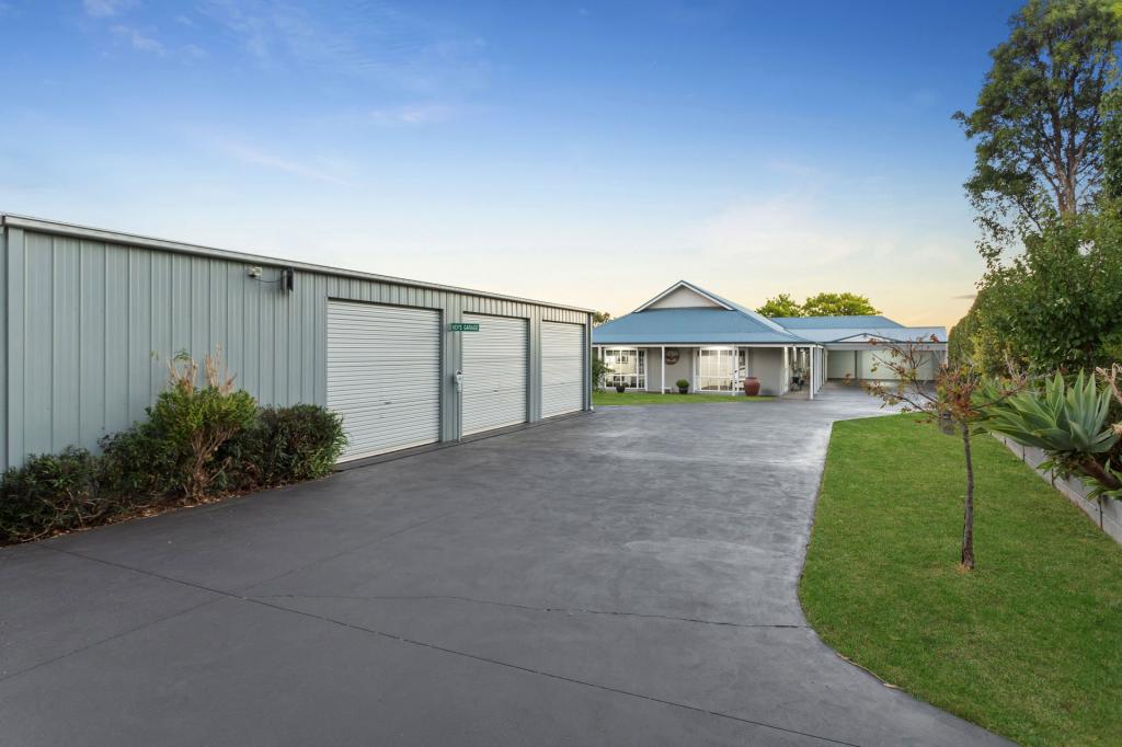 82 Bartlett St, Frankston South, VIC 3199