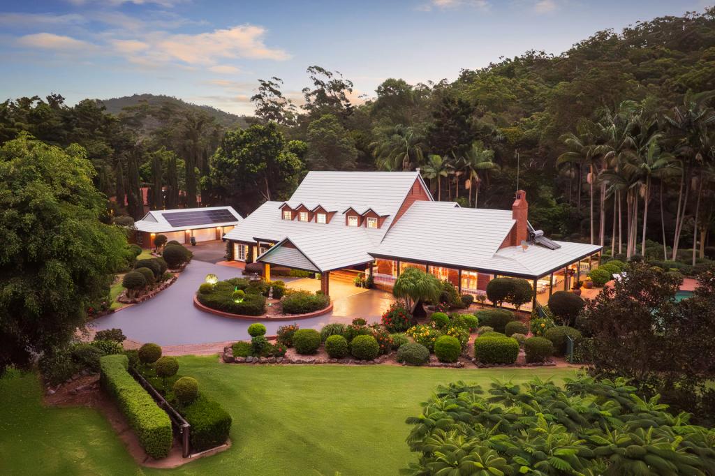 105 Lanes Rd, Wongawallan, QLD 4210