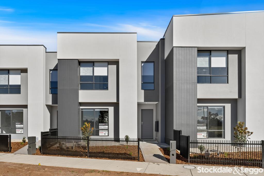 12 CUPOLA WALK, TRUGANINA, VIC 3029