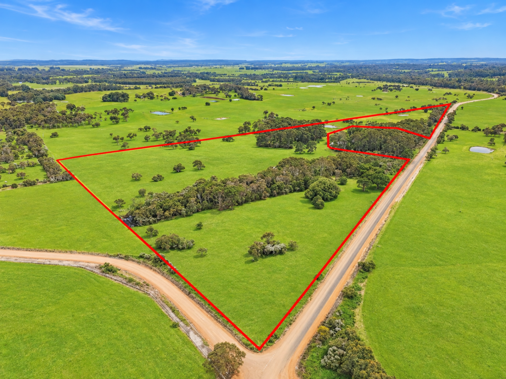 Contact Agent For Address, Youngs Siding, WA 6330