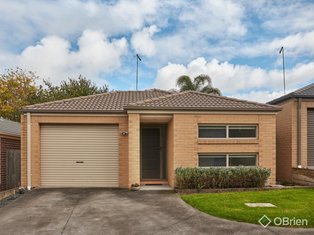 2/3 Springwater Dr, Drouin, VIC 3818