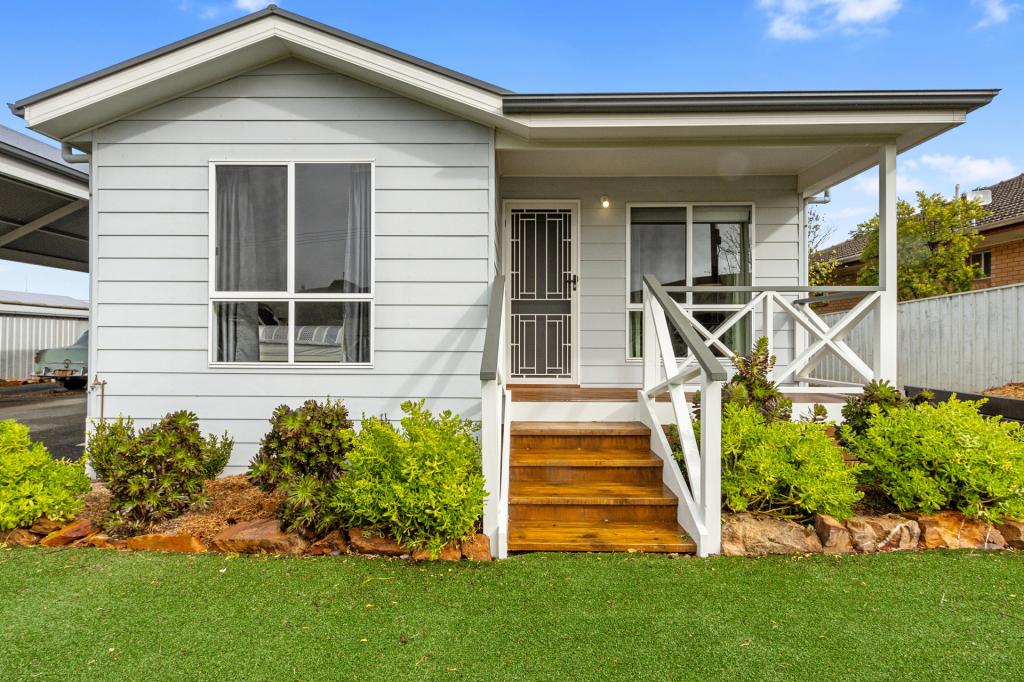 1 Essex St, Burra, SA 5417