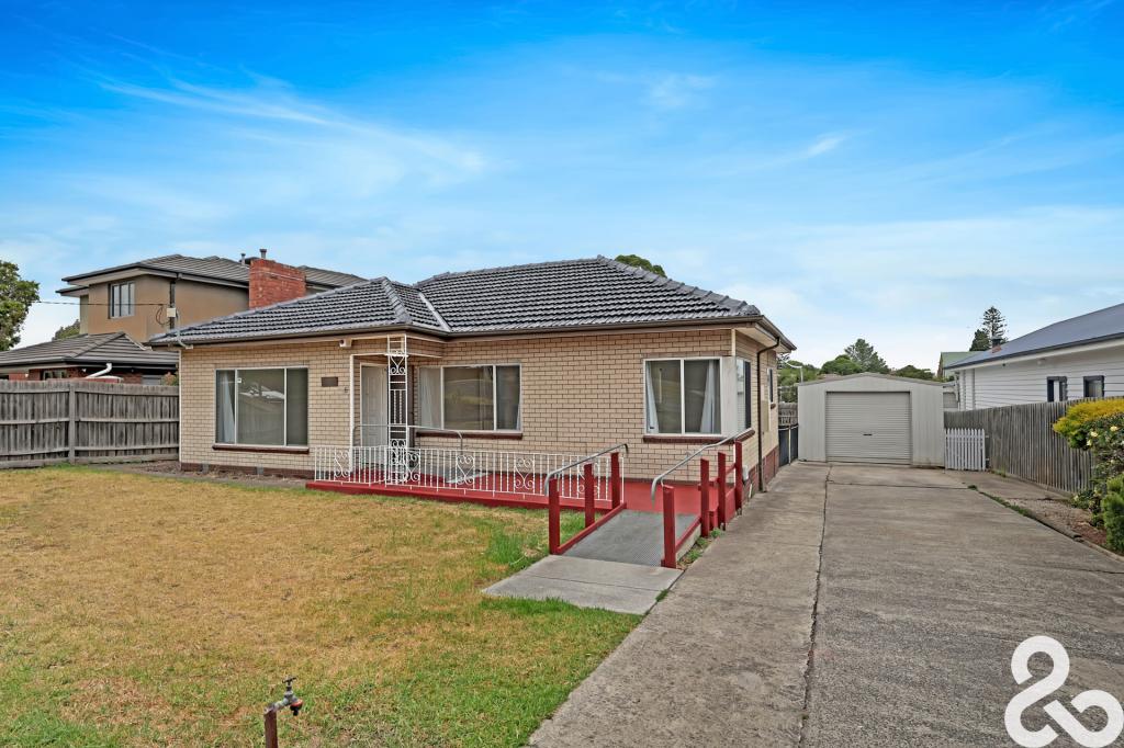 5 Hobbs Cres, Reservoir, VIC 3073