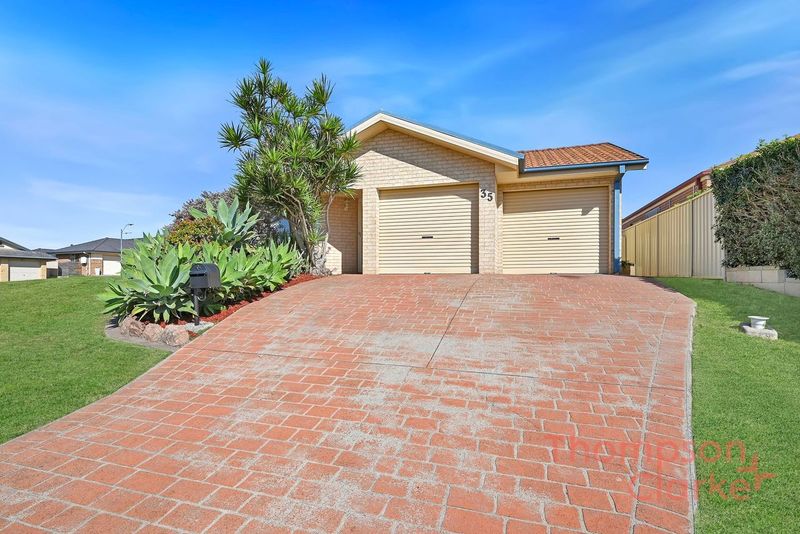 35 Peppertree Cct, Aberglasslyn, NSW 2320