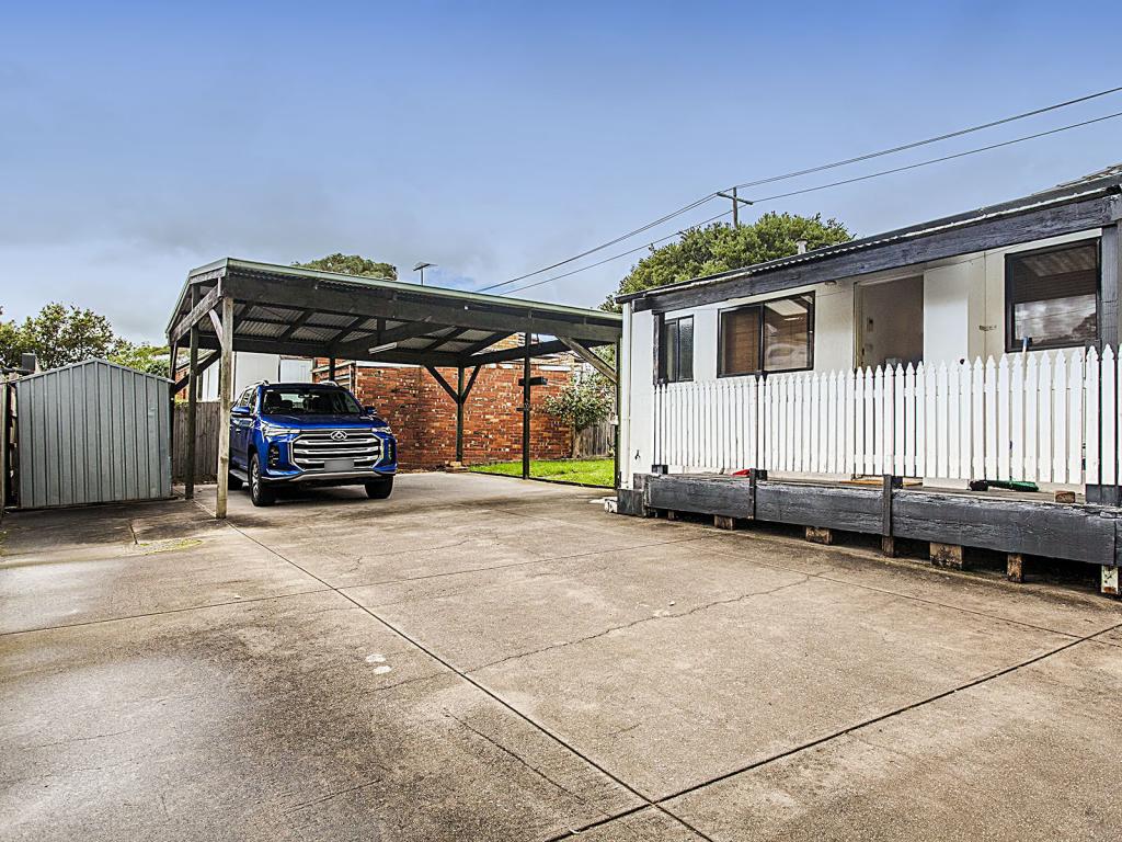 Rear/225 Canterbury Rd, Blackburn, VIC 3130