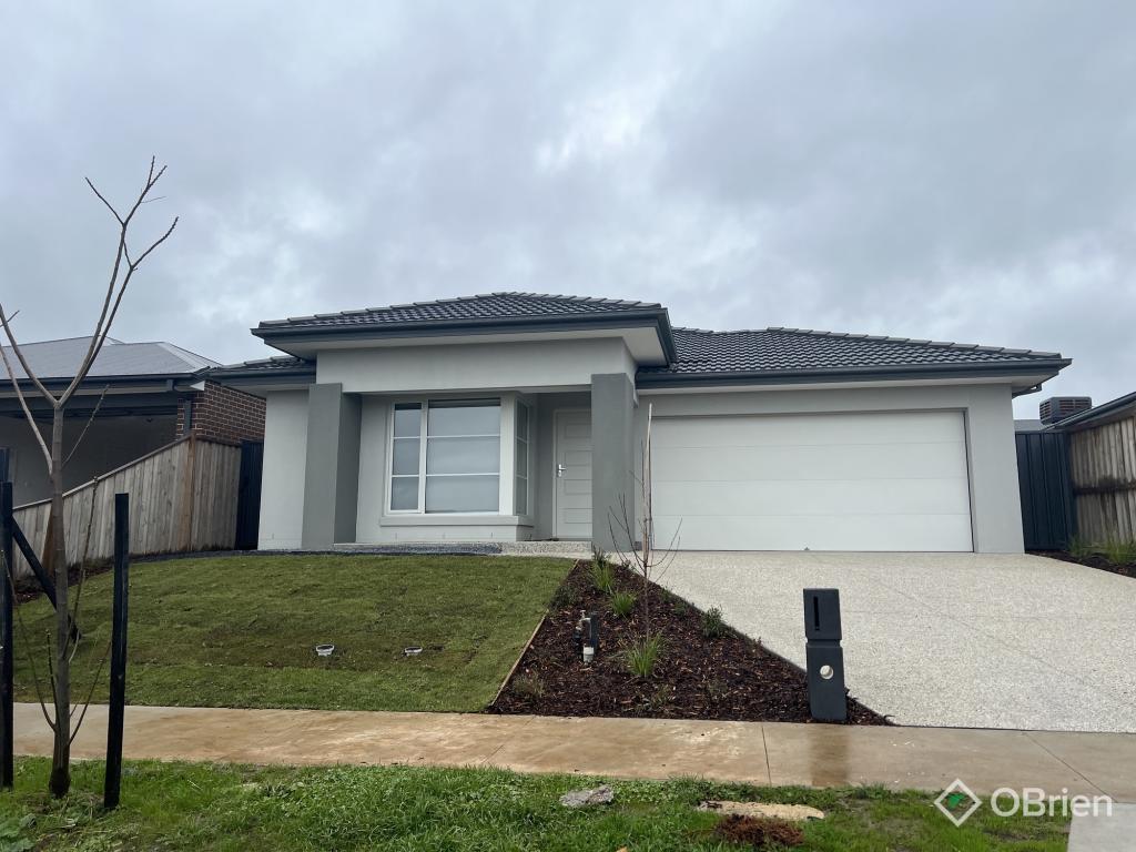 6 Snows Hill Ave, Warragul, VIC 3820