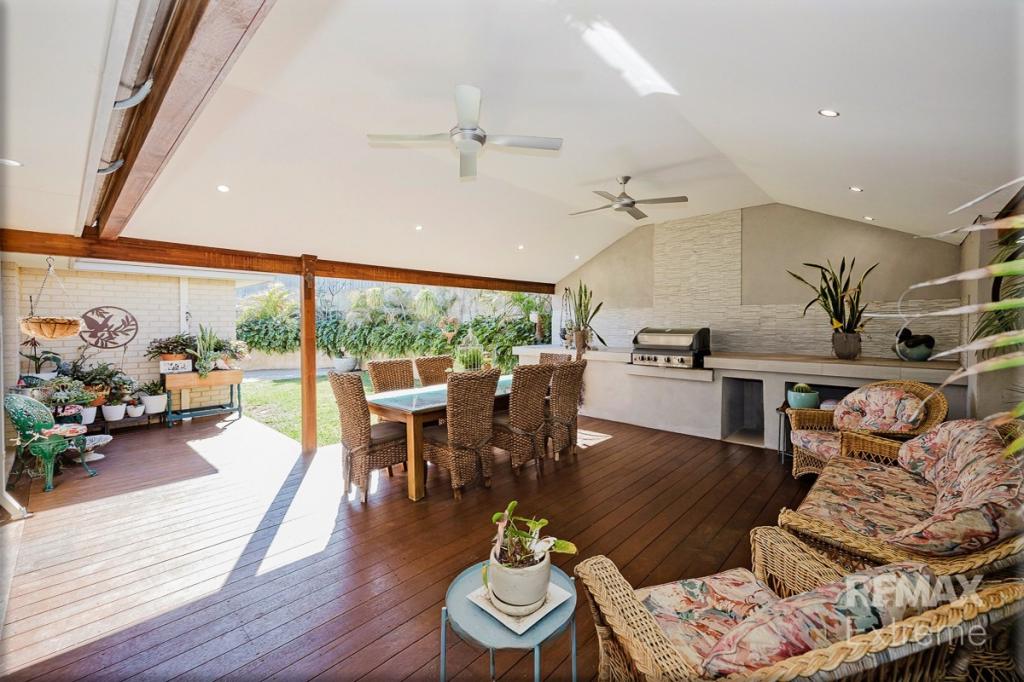 11 Starboard Rd, Yanchep, WA 6035