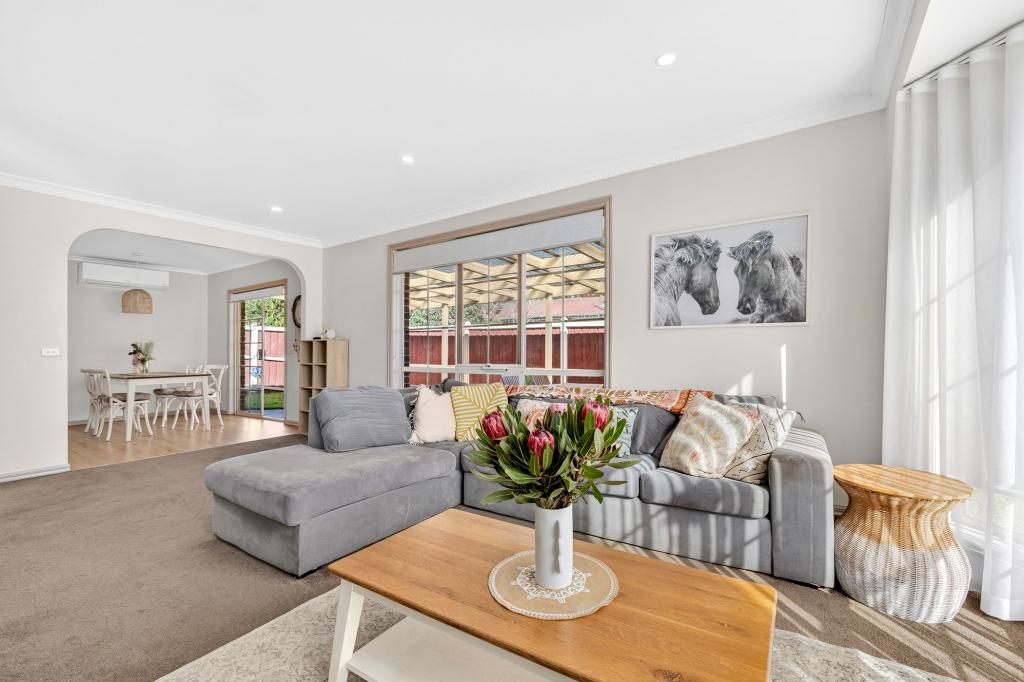 2 Cinerea Gld, Langwarrin, VIC 3910