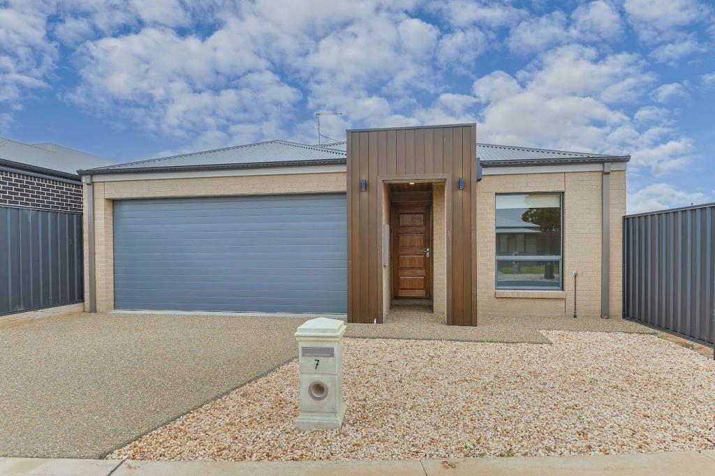 7 Highfield Dr, Mildura, VIC 3500