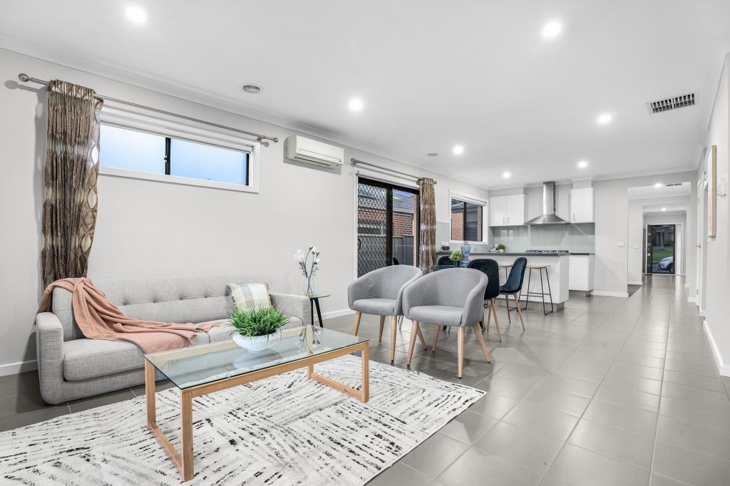 126 Alisma Bvd, Cranbourne North, VIC 3977