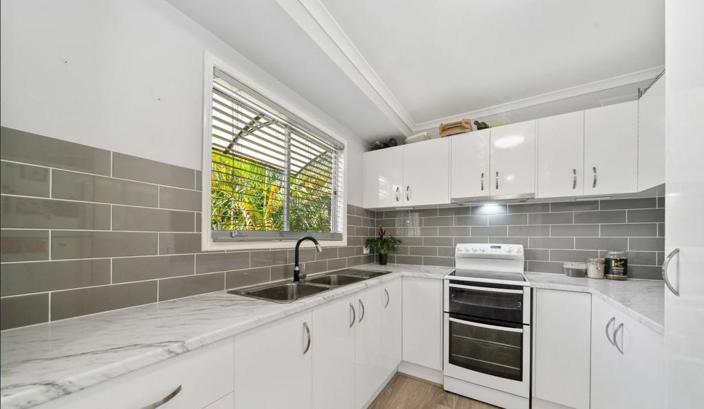 28 Rinto Dr, Eagleby, QLD 4207