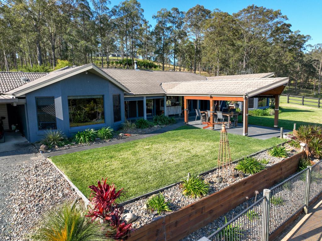 6 HELMICH CL, WINGHAM, NSW 2429