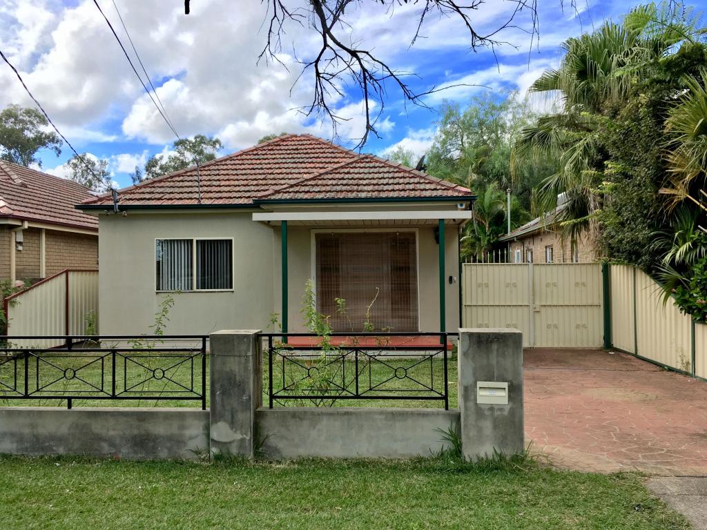 12 Alverstone St, Riverwood, NSW 2210