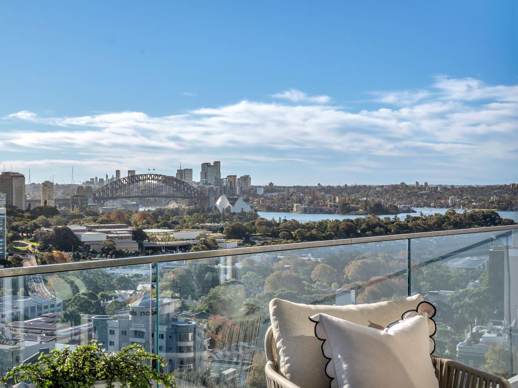 1208/227 Victoria St, Darlinghurst, NSW 2010