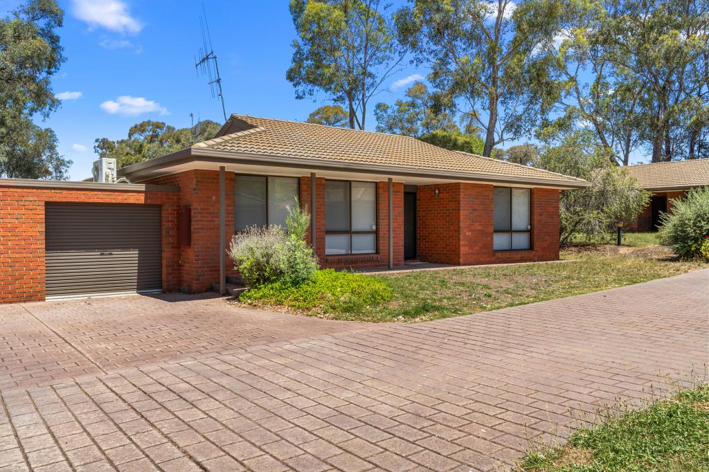2/50 Marnie Rd, Kennington, VIC 3550