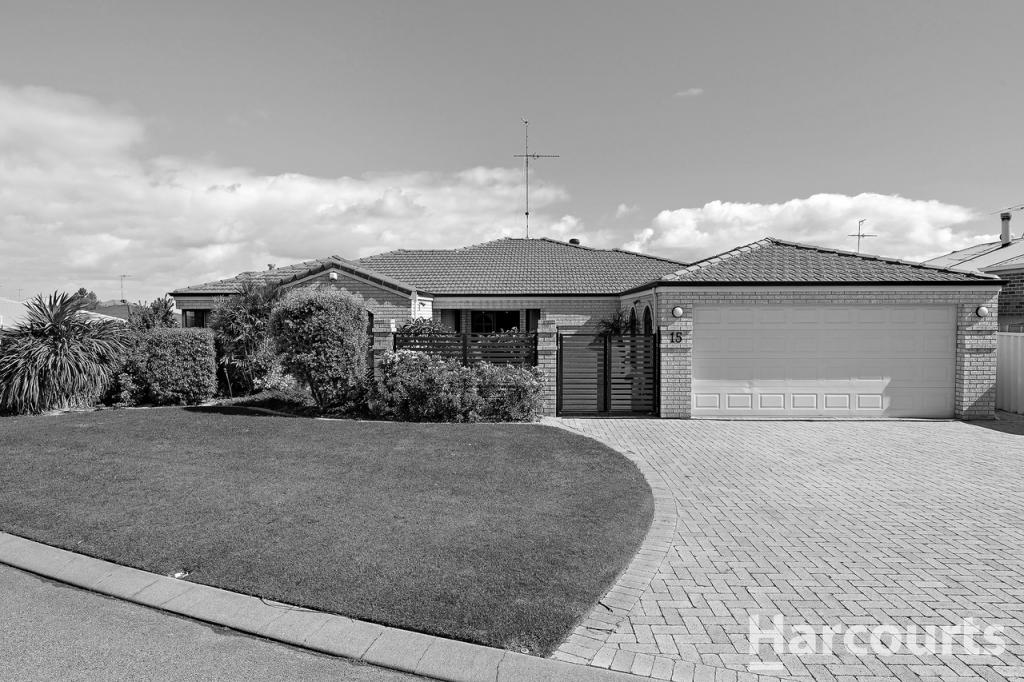 15 Poivre Pl, San Remo, WA 6210