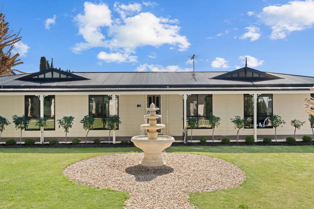 1 Marion St, Milang, SA 5256