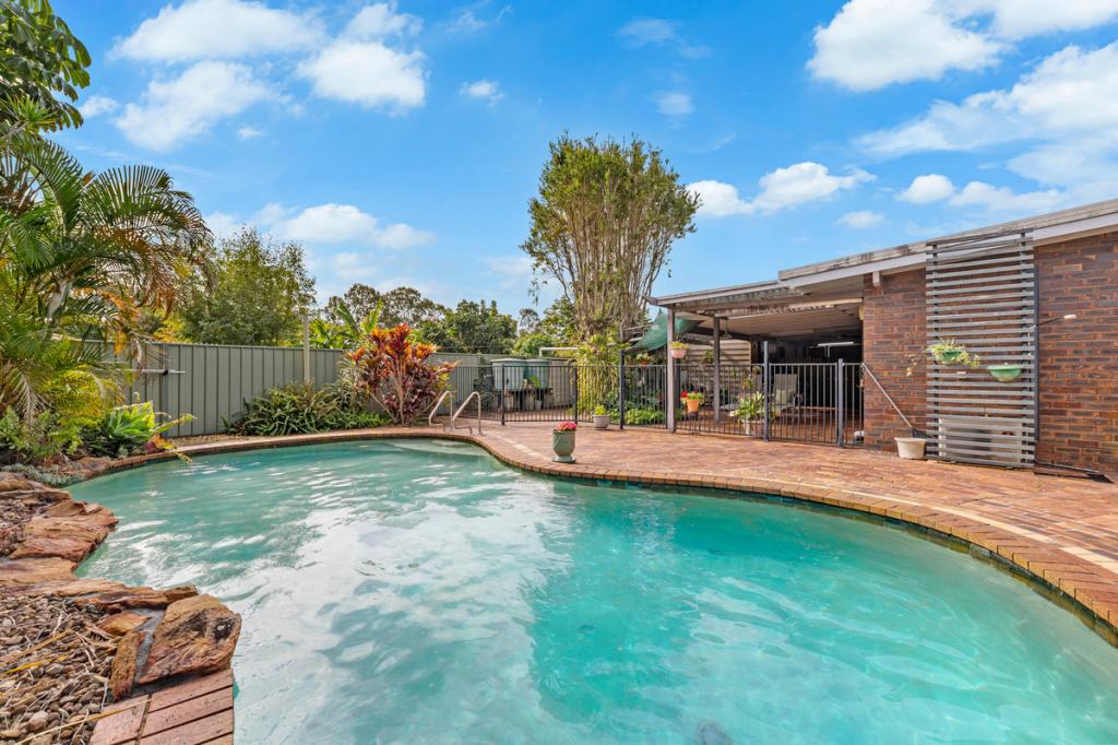 5 Waratah Ave, Victoria Point, QLD 4165